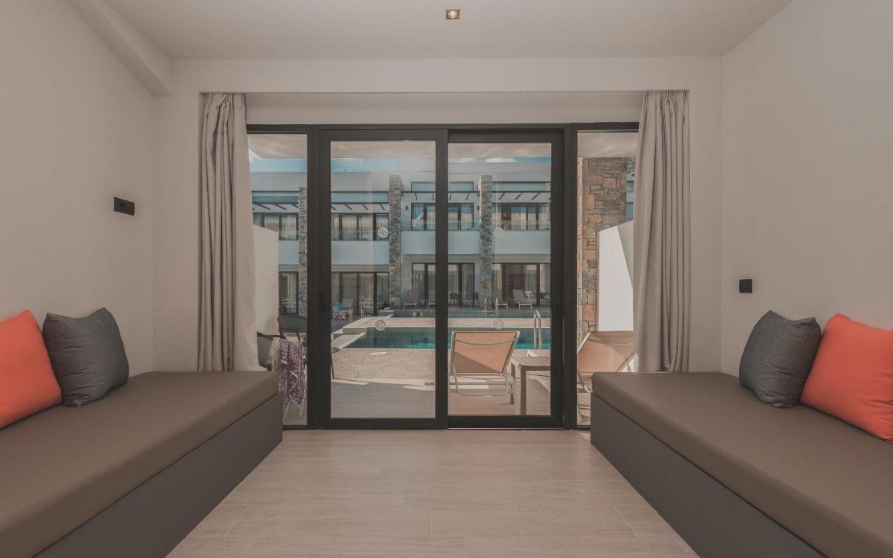 Cavo Di Suites Kalamaki  Exterior photo