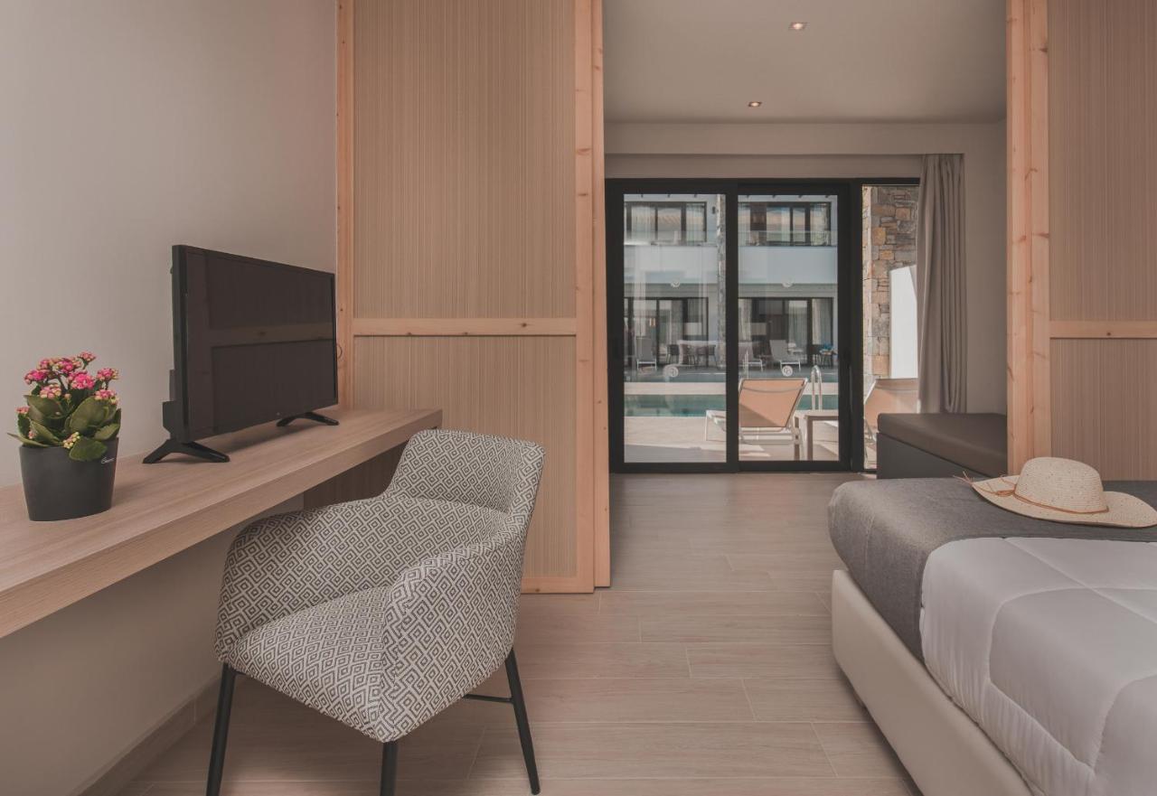 Cavo Di Suites Kalamaki  Exterior photo