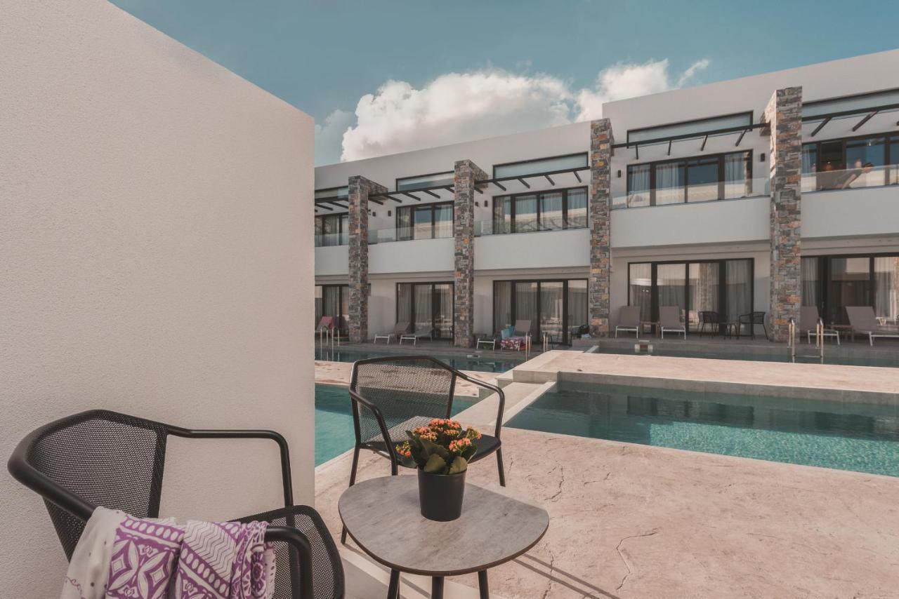 Cavo Di Suites Kalamaki  Exterior photo