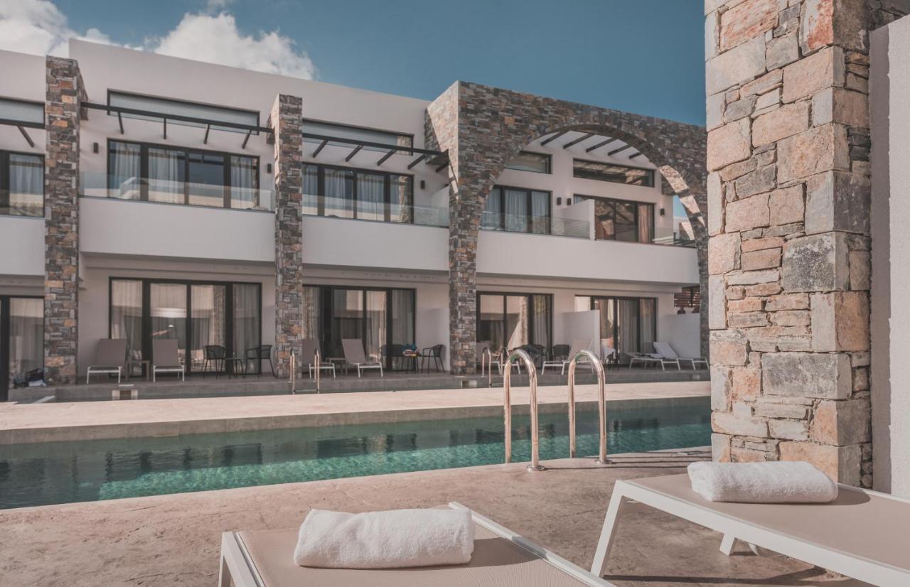 Cavo Di Suites Kalamaki  Exterior photo